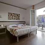 Otel Di Colico