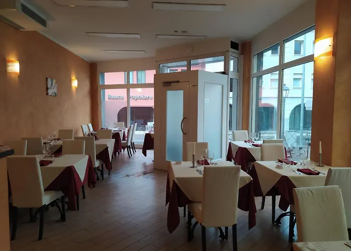 Hotel Di 4*