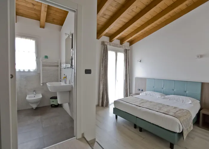 Hotel Di
