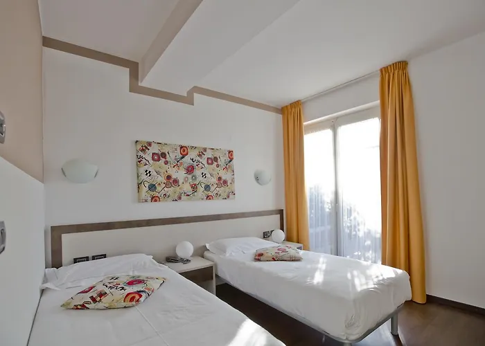 Di Hotel 4*