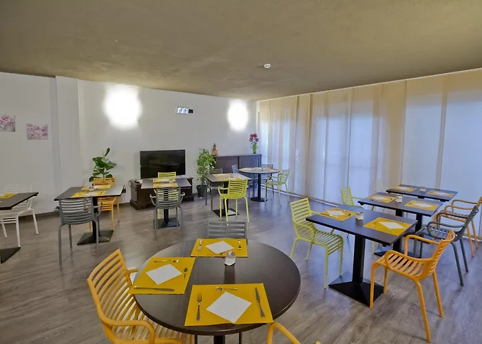 Hotel Di