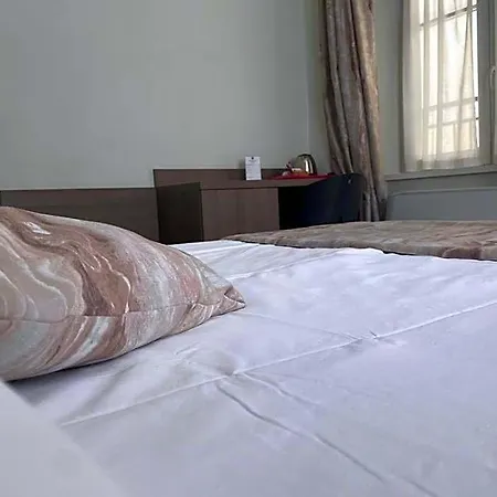Di Hotel 4*