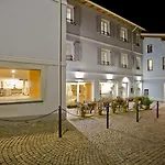 Di Szálloda