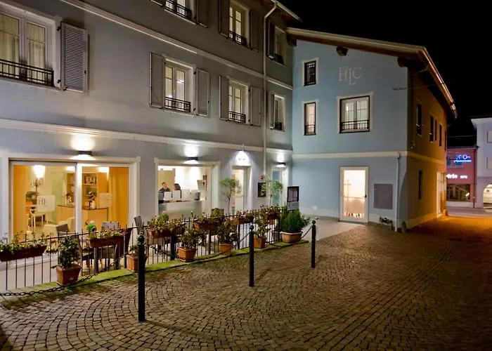 Di Hotel 4*