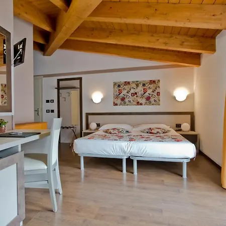 Di Hotell